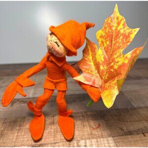 Annalee Vintage 1994 Zook Elf Orange Felt Doll Holding Leaf